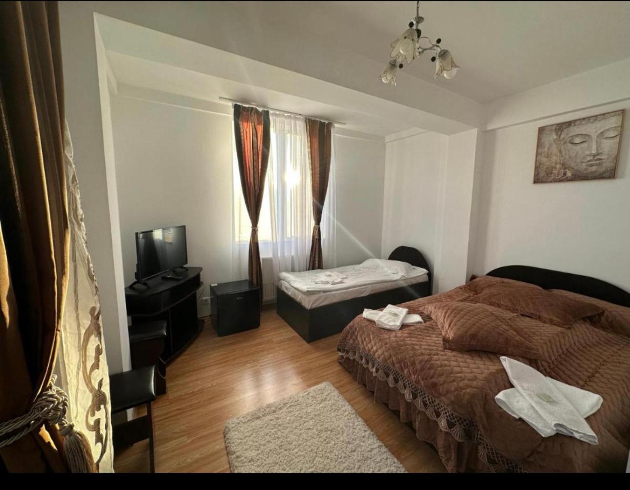 Casa Rustic Cazare Piteşti Eksteriør billede