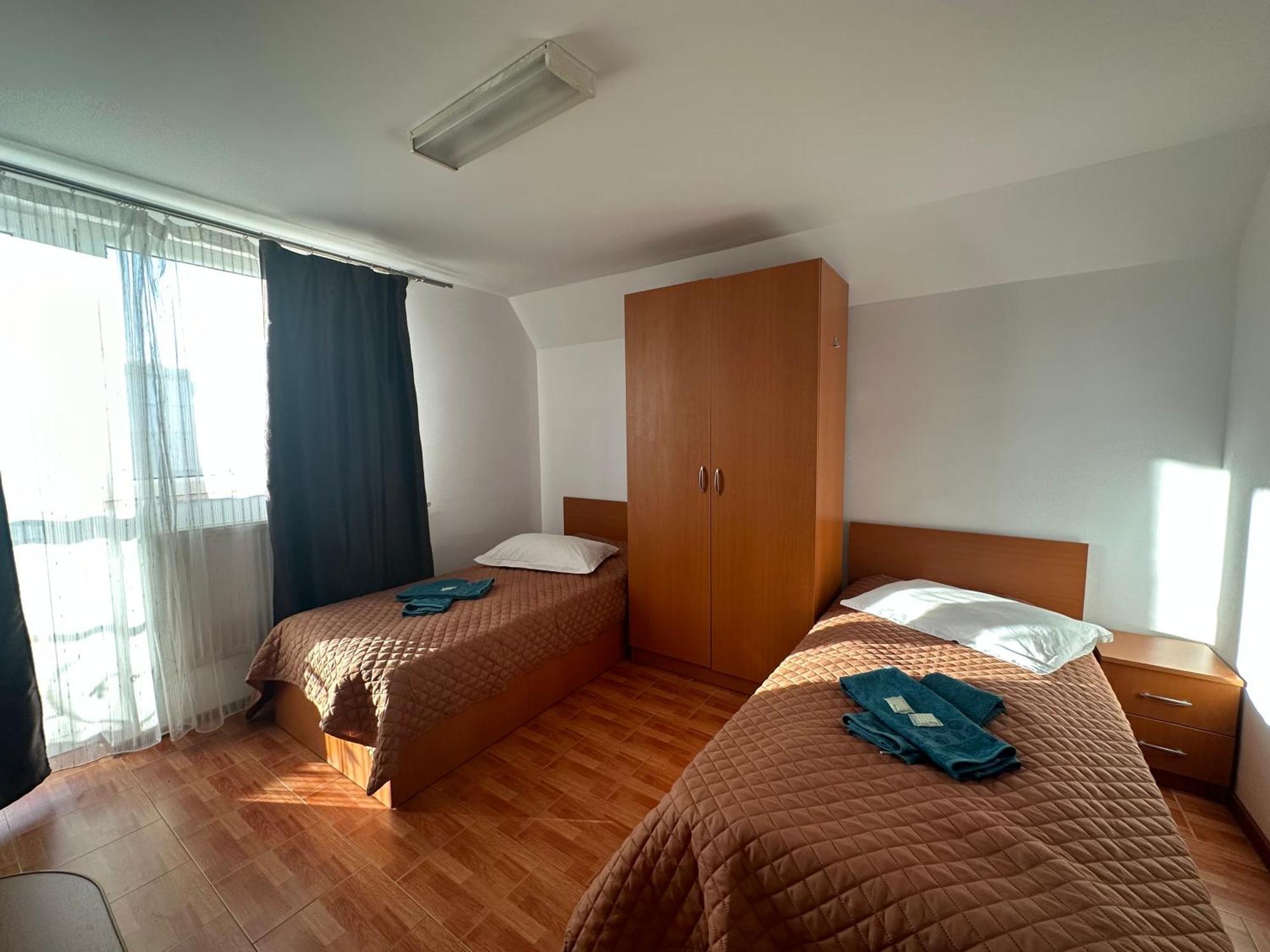 Casa Rustic Cazare Piteşti Eksteriør billede